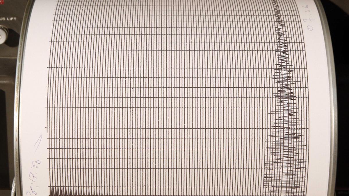 %CE%A3%CE%B5%CE%B9%CF%83%CE%BC%CE%BF%CC%