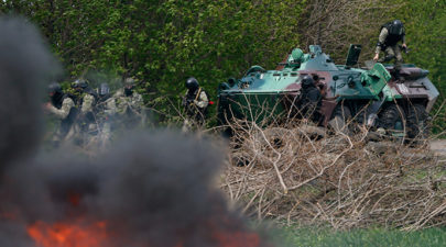 ukrainian special forces take position in the eastern ukrainian city of slavyansk