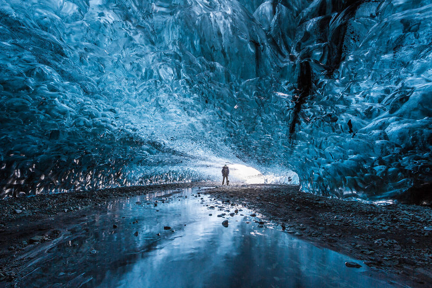 ice caves in iceland20 880
