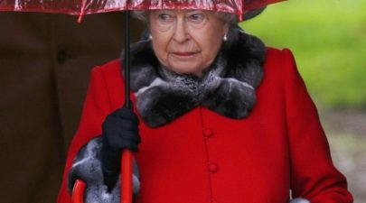 h emfanisi tis vasilissas elisavet pou eksorgise tous vretanous.col 8