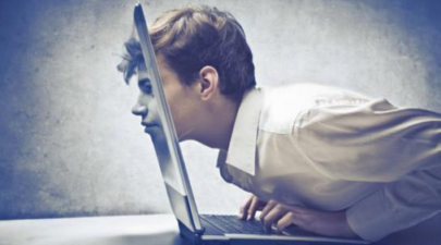 o ypologisths xerei kalytera thn proswpikothta soy