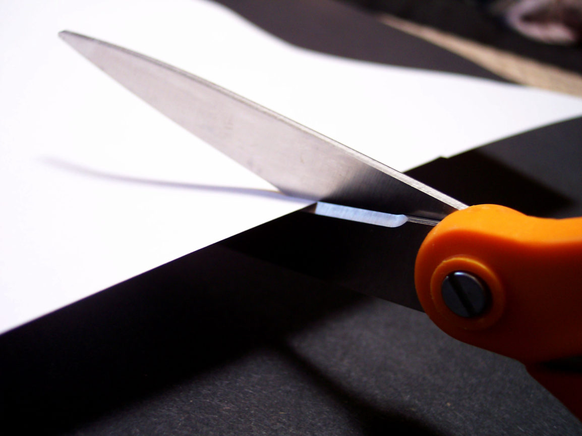 scissors cutting paper morguefile file00021174926072