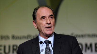 573d7ebc1dc52445358b4f63