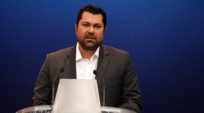 57988ea31dc524d1588b4889