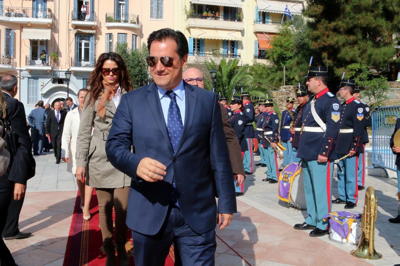 58de21871dc524f4358b494b