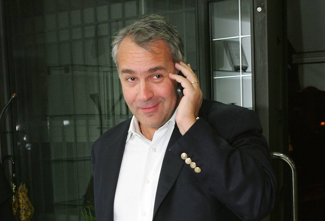 58fe1b121dc524ca1e8b45bf