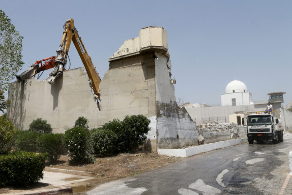 597776871dc524466f8b49e4