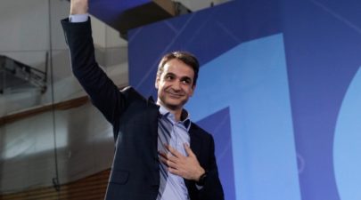 5979d7541dc524663b8b4723