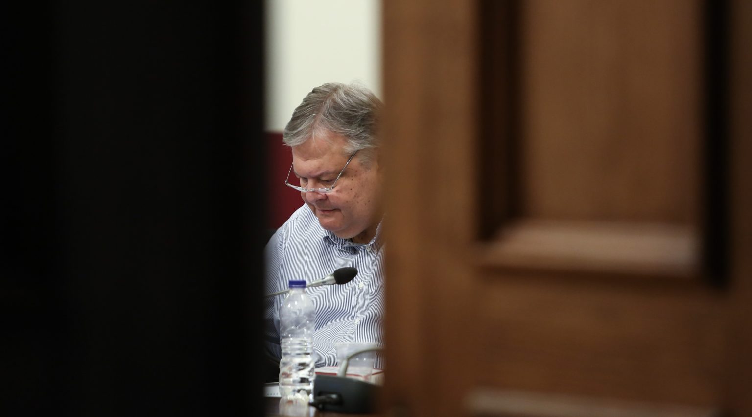 5aa275fc1dc524144f8b45b3