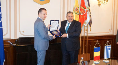 5aa27dec1dc524144f8b45cf