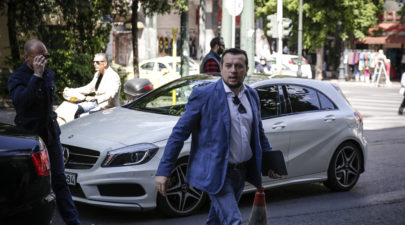 5ba4b2fc1dc5243c5d8b4567