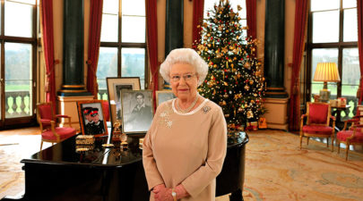 queen at christmas t
