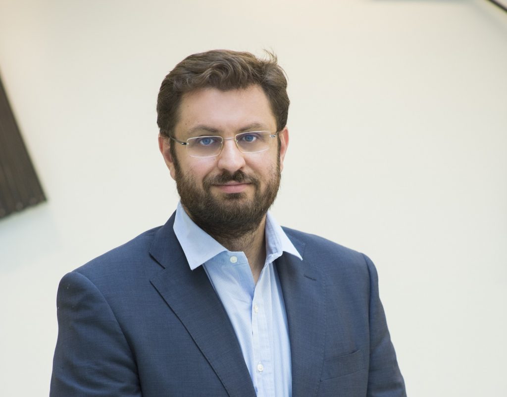 κώστας ζαχαριάδης