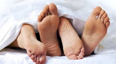 sex feet bed