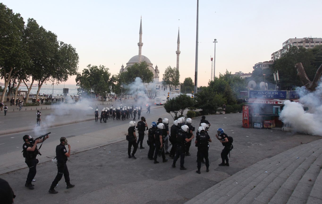Τουρκία: Συνελήφθησαν 400 άνθρωποι που συμμετείχαν στους εορτασμούς της Πρωτομαγιάς