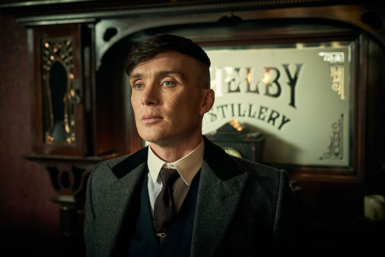 Peaky Blinders premiera teleftaia sezon scaled 1