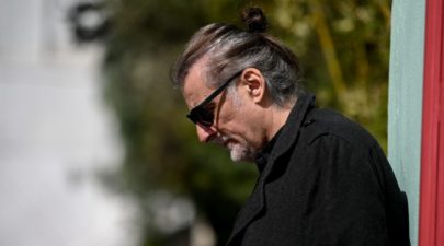 πλιατσικας3