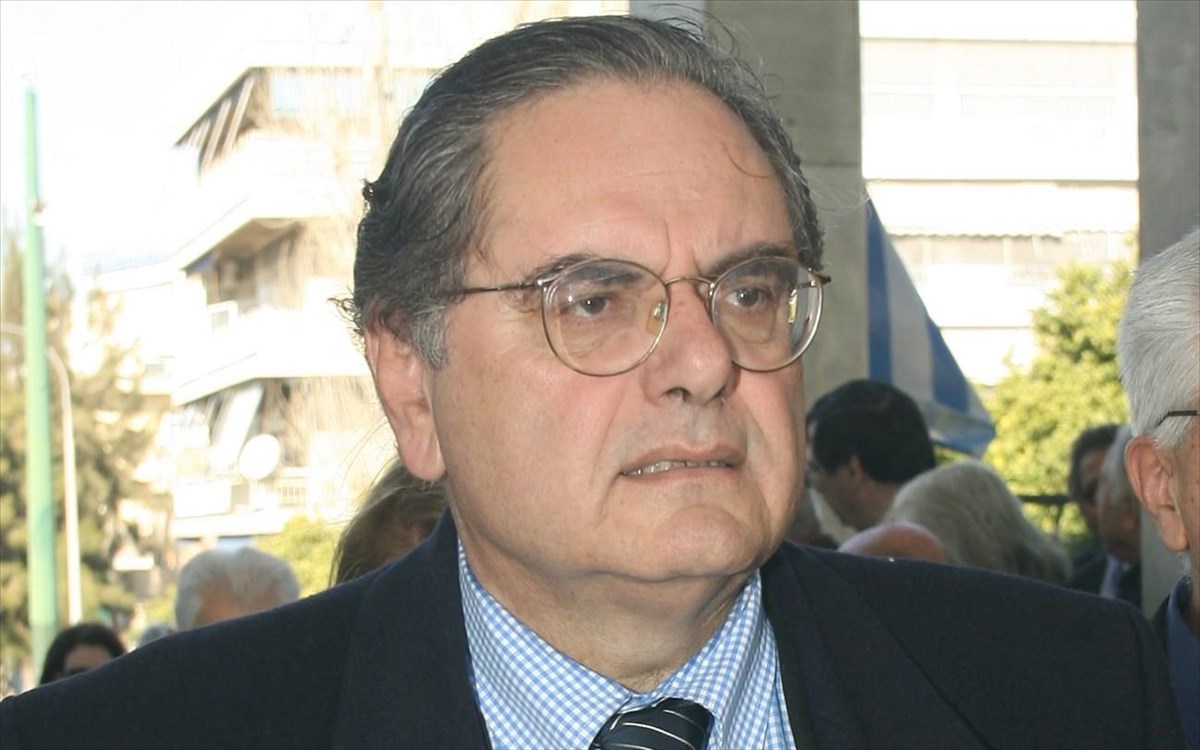 andreas andrianopoulos