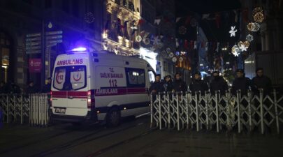 AP - επιθεση Κωνσταντινουπολη