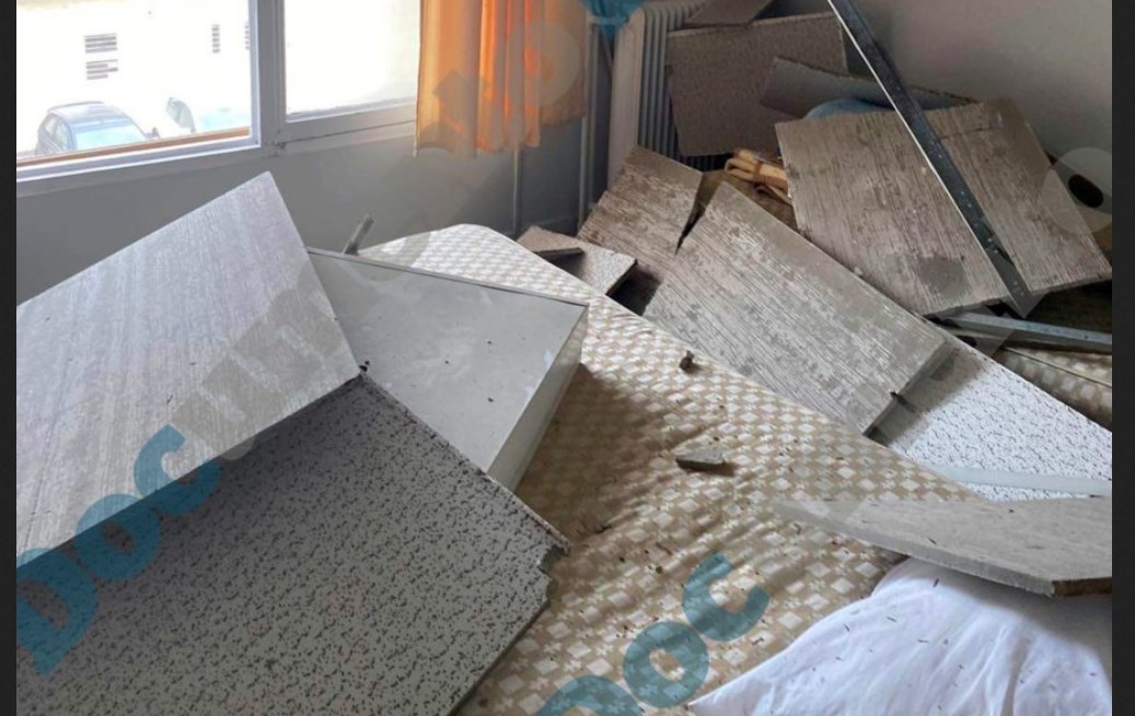 Εικόνες-Σοκ στο νοσοκομείο Ελπίς: Κατέρρευσε η οροφή στους κοιτώνες των παθολόγων