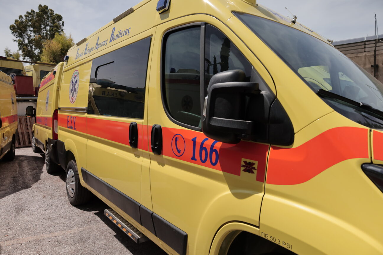 Αγία Βαρβάρα: 4χρονο παιδάκι έπεσε από τον φωταγωγό της πολυκατοικίας