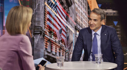 mitsotakis bloomberg xr