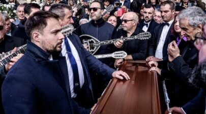 b7abba263ea8443bbcafc9d665230554