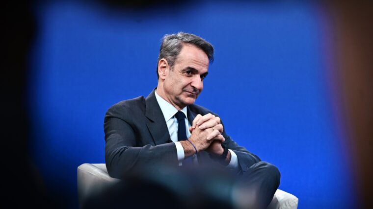 Φωτογραφία για: «Θηλυκός Βαρουφάκης»: Τι είπε ο Κυριάκος Μητσοτάκης για τη Ζωή Κωνσταντοπούλου σε συνέντευξη 18 mitsotakis