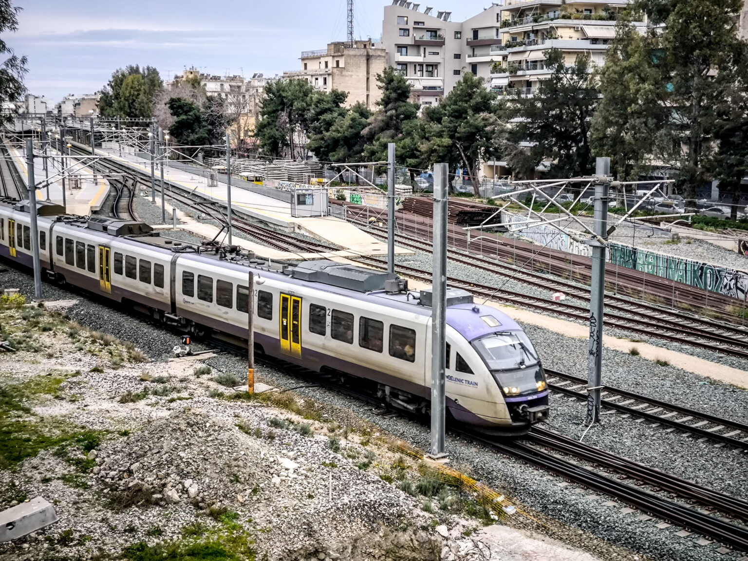 Νέα ταλαιπωρία για επιβάτες της Hellenic Train – Βλάβη ακινητοποίησε τρένο προς Αθήνα