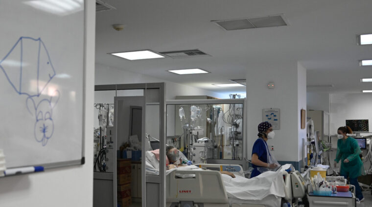 Yπό επιτήρηση οι γιατροί στο Πανεπιστημιακό Νοσοκομείο Λάρισας 22 Παγώνη