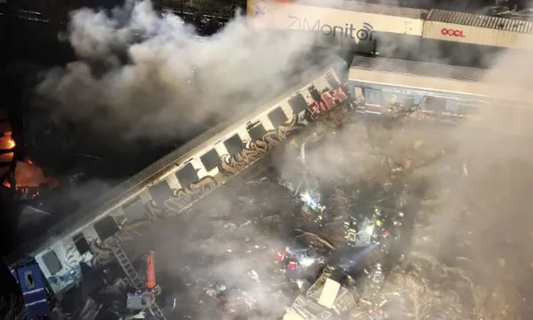 Τραγωδία στα Τέμπη: Συγγενείς θυμάτων στον εφέτη ανακριτή – Έντονες αντιδράσεις για το πόρισμα Καρώνη