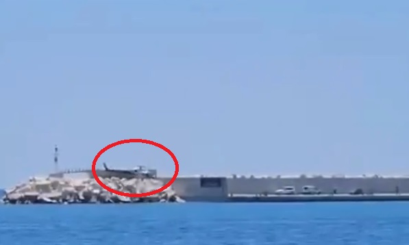 Βουλιαγμένη: Από τύχη δεν εξελίχθηκε σε τραγωδία η πτώση του ελικοπτέρου – «Δεν τηρούνται οι κανονισμοί»