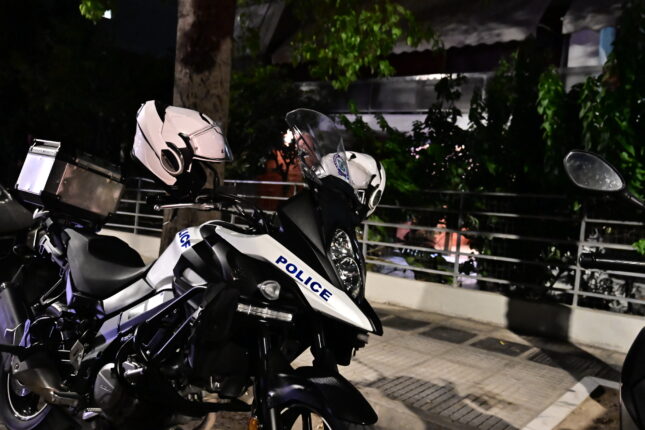 Φωτογραφία για: Νέος Κόσμος: Πιθανή γυναικοκτονία πίσω από το νεκρό ζευγάρι που βρέθηκε σε διαμέρισμα σε προχωρημένη σήψη 4 6646751