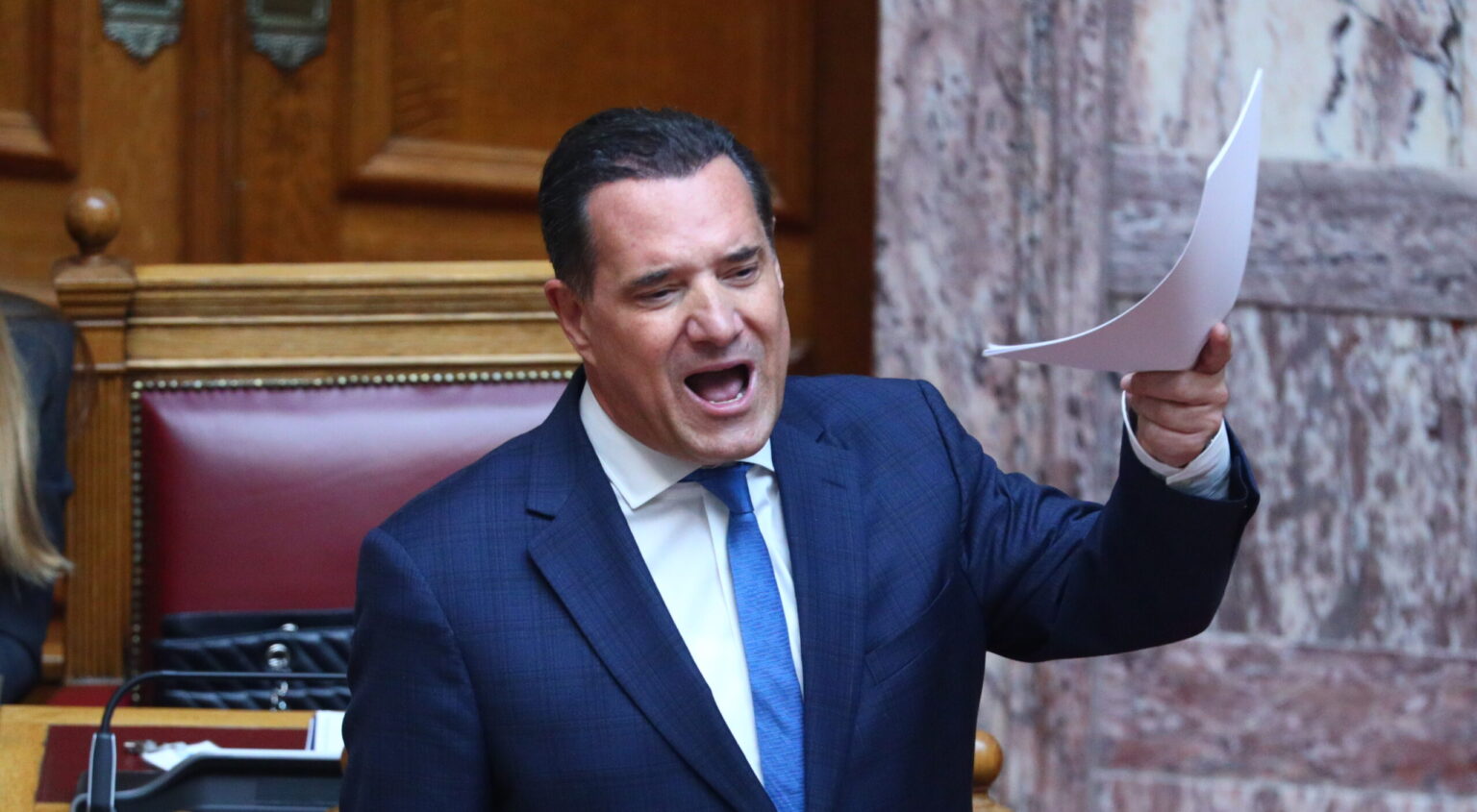 Άδωνις εναντίον Ανδρουλάκη για το ακίνητο: «Τα παίρνει η οικογένεια Ανδρουλάκη, άρα τα παίρνει κι εκείνος»