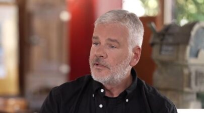 profile player 960x540 3