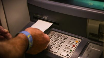 ATM_analipsi_xrimaton