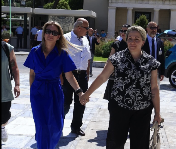 καρυ ντολκα