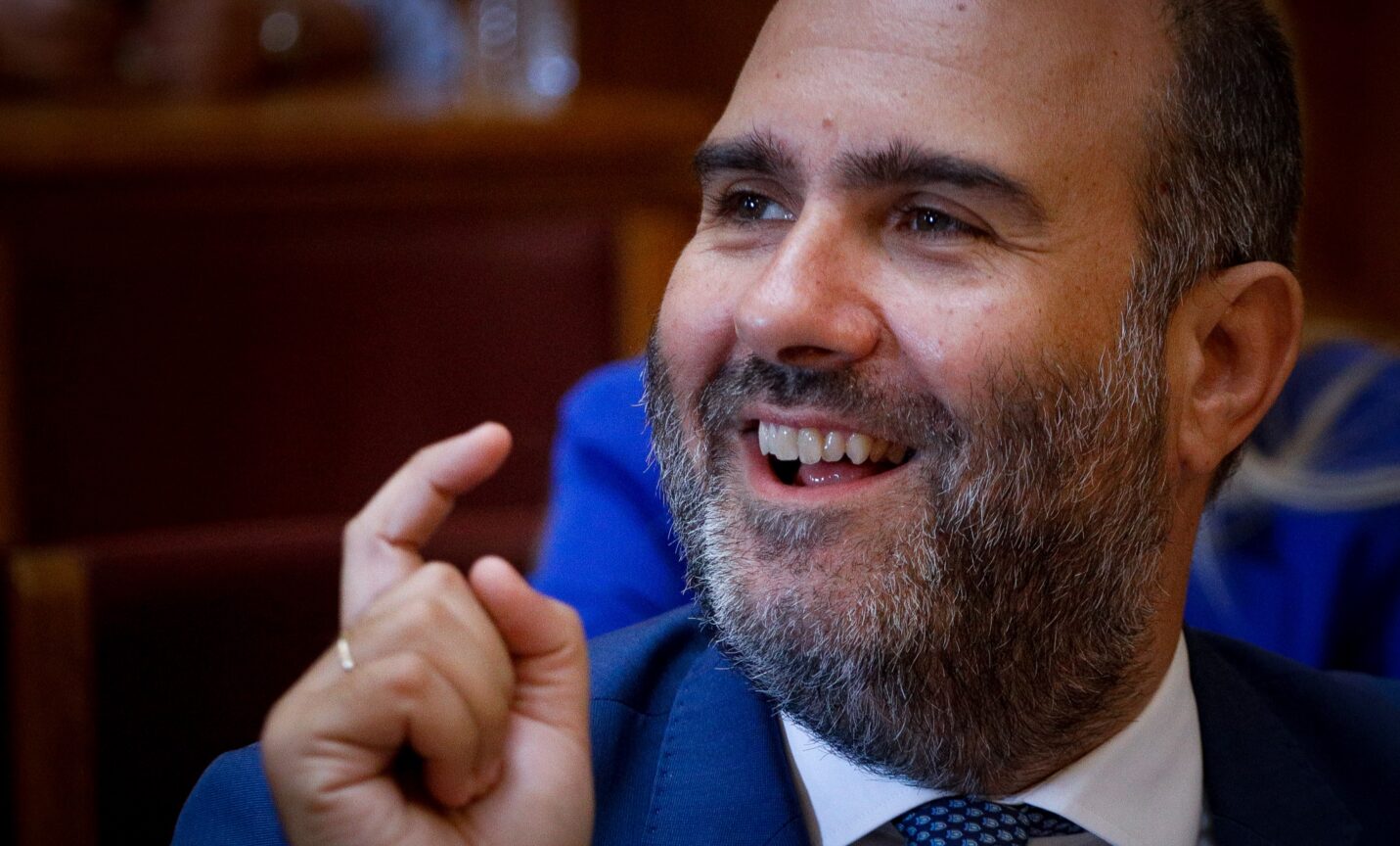 Μαρκόπουλος: «Οι διαδηλωτές προσπάθησαν να λιντσάρουν τον Άδωνι, η αστυνομία έφαγε ξύλο»