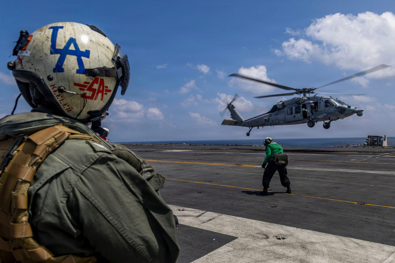 Ιράν: «Προειδοποίηση προς τις ΗΠΑ – Αν το αεροπλανοφόρο USS Abraham Lincoln βρεθεί σε εμβέλεια βολής, θα χτυπηθεί»