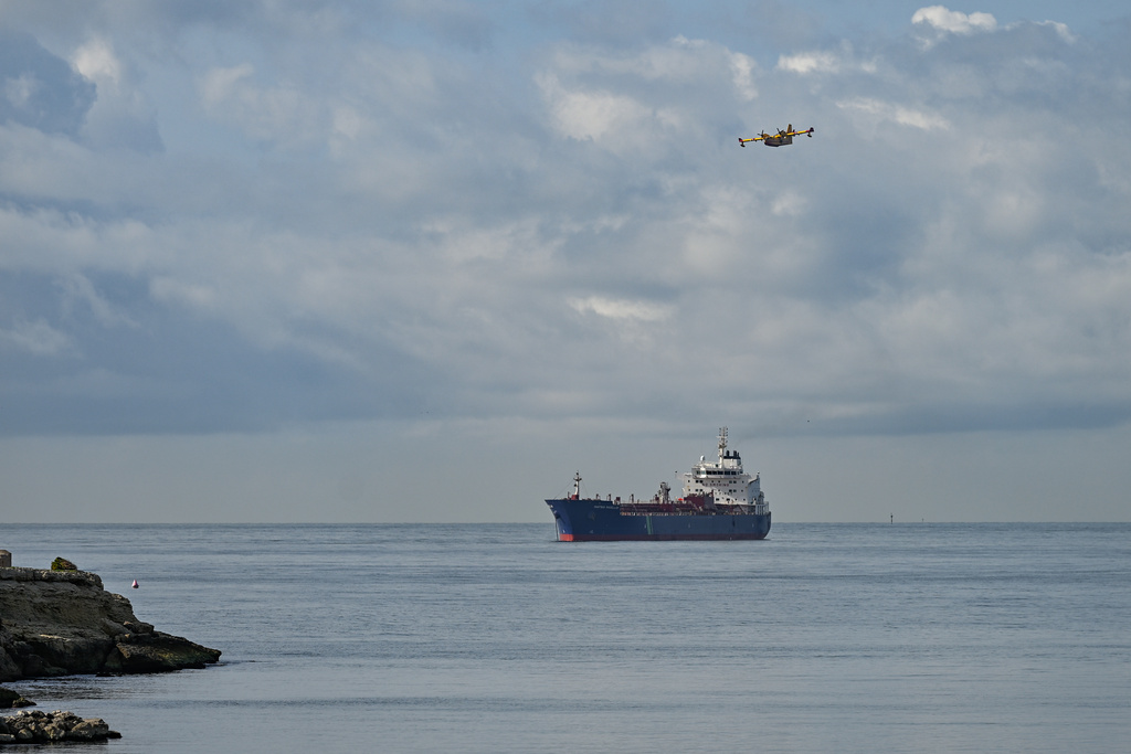 Συναγερμός στη Μαύρη Θάλασσα: Επίθεση με drone-καμικάζι σε τουρκικό δεξαμενόπλοιο