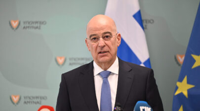 Δένδιας
