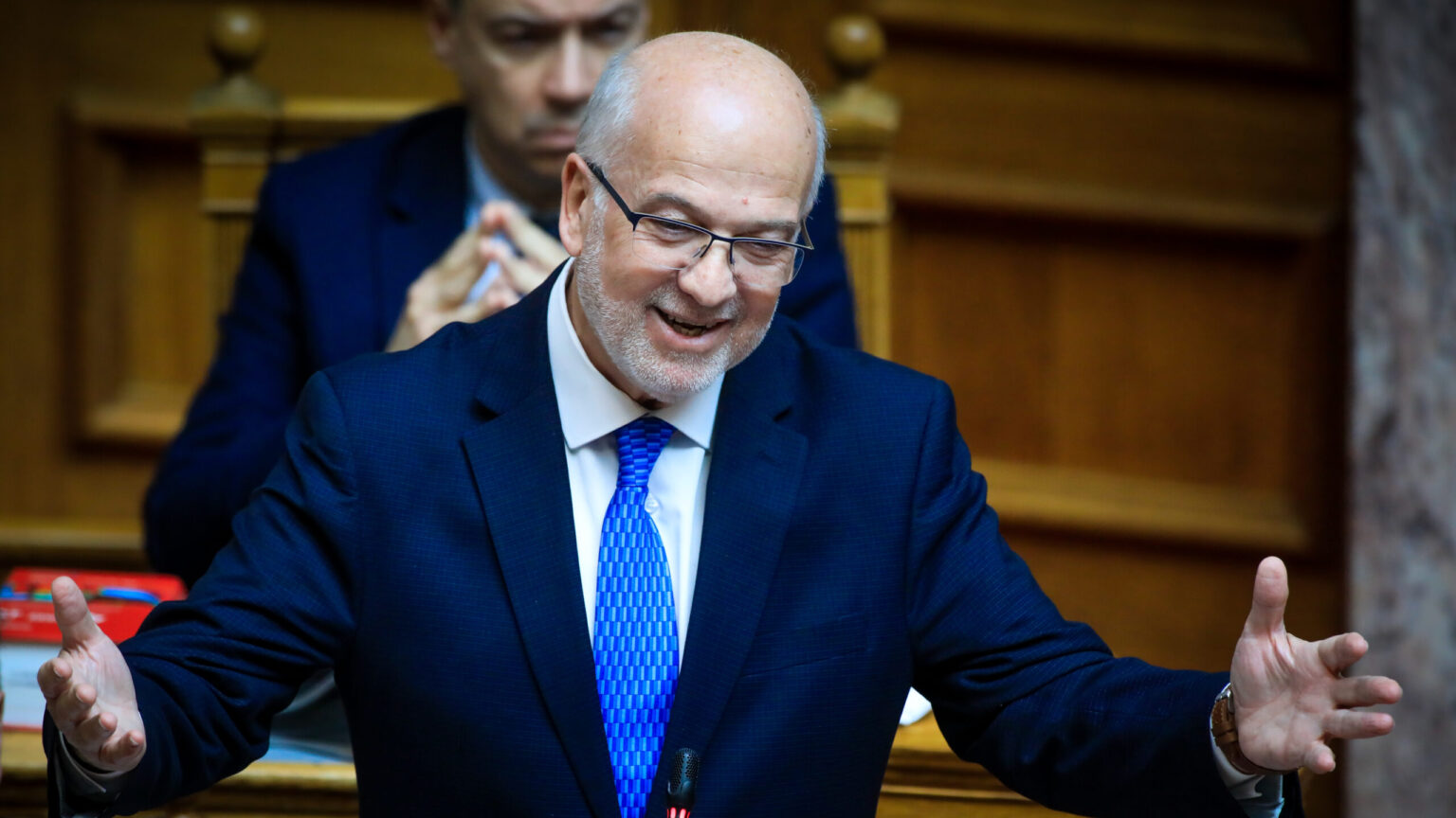 Φλωρίδης για δίκη Τεμπών: «Θα μπουν στην αίθουσα οι απολύτως απαραίτητοι» – Ποιοι φοβούνται τη δημοσιότητα;