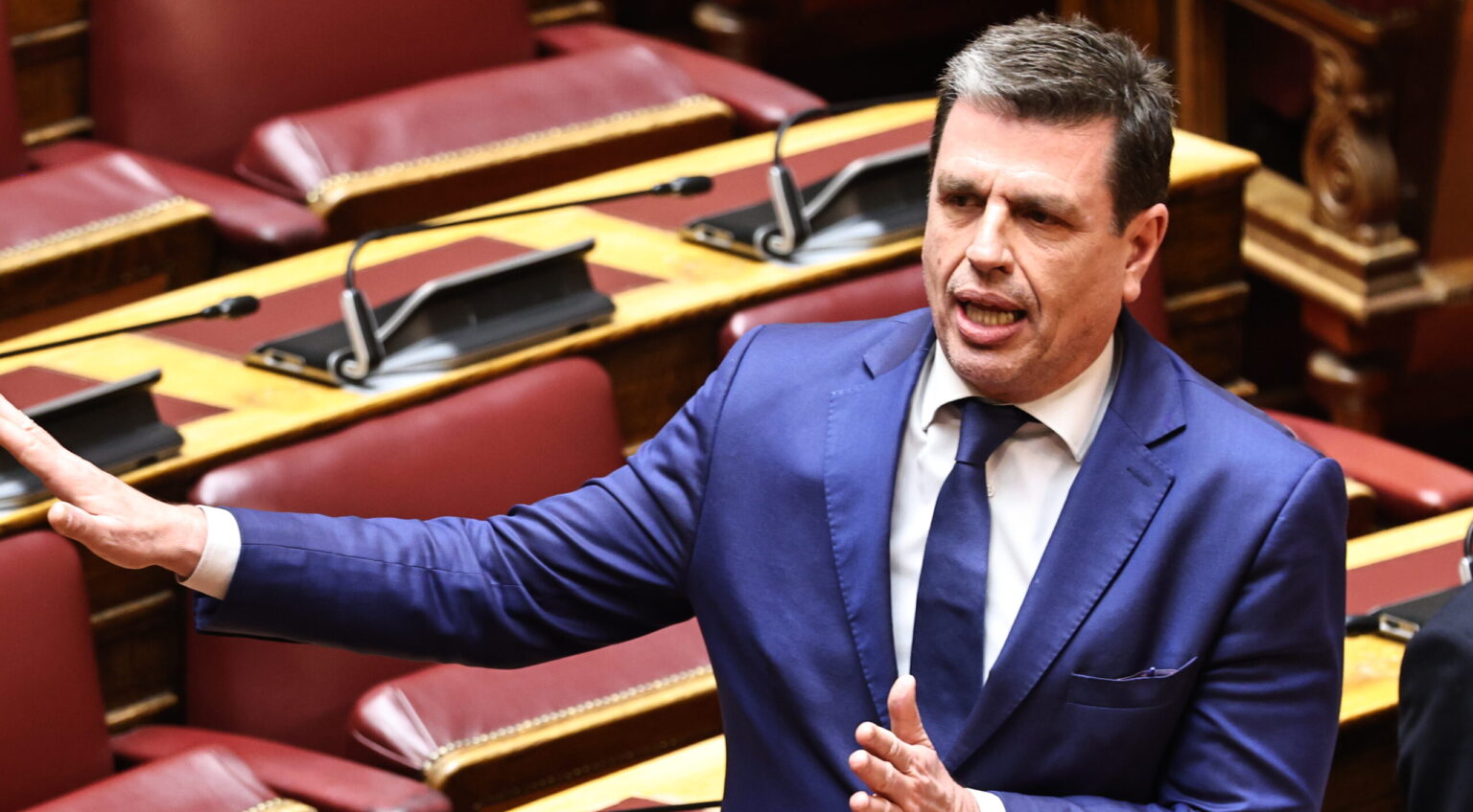 Ο Καιρίδης απαξιώνει τον Ντίλιαν για τις υποκλοπές: «Είναι καταδικασμένος και μπορεί να λέει ό,τι θέλει»