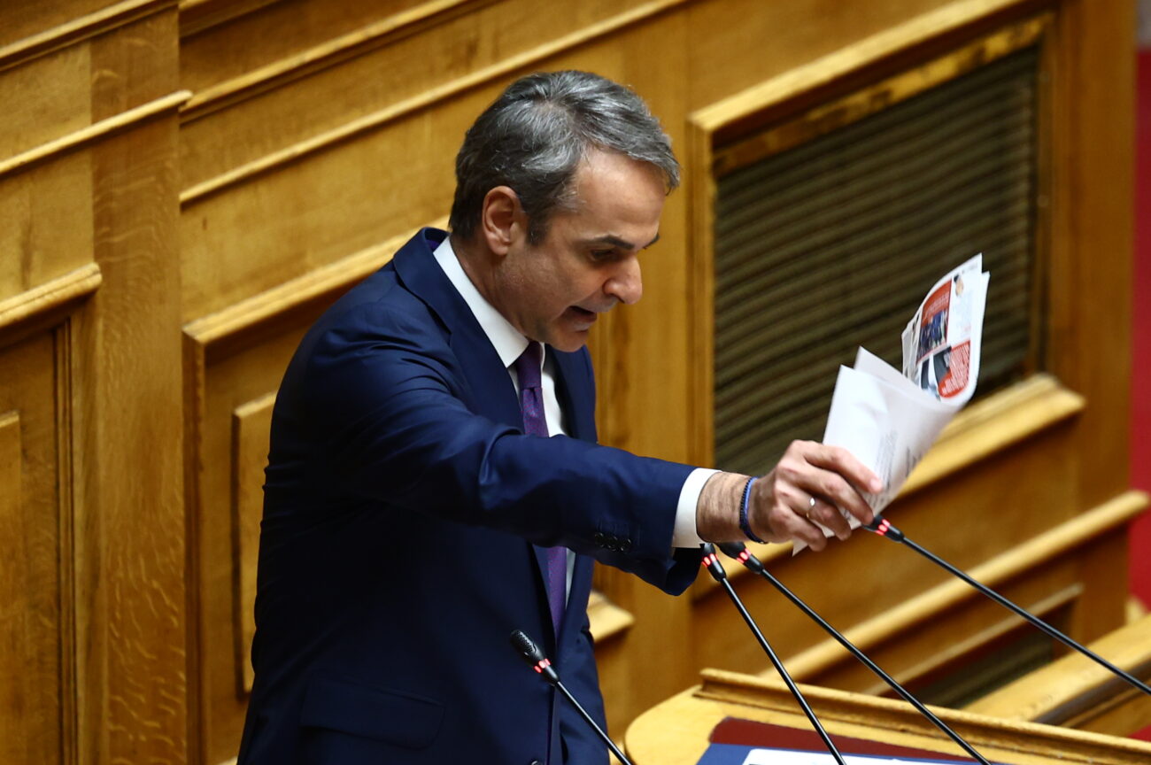 Πυρά της αντιπολίτευσης για την επίθεση Μητσοτάκη στο Documento: «Αυτός εξέθρεψε την Ομάδα Αλήθειας, δεν δικαιούται να μιλά για τοξικότητα»