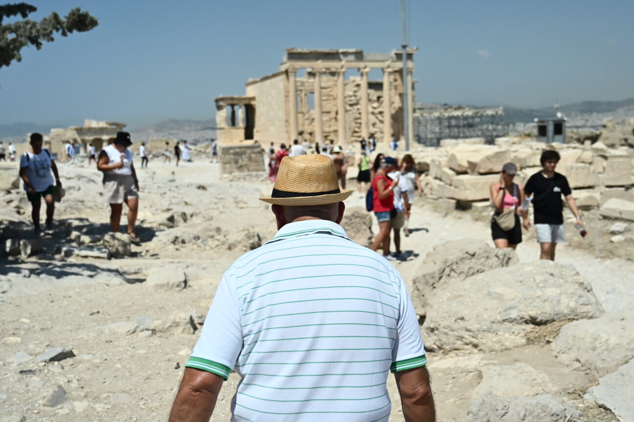 Σε ιδιώτη οι τουαλέτες της Ακρόπολης: Η είσοδος σε αυτές θα κοστίζει 1 ευρώ