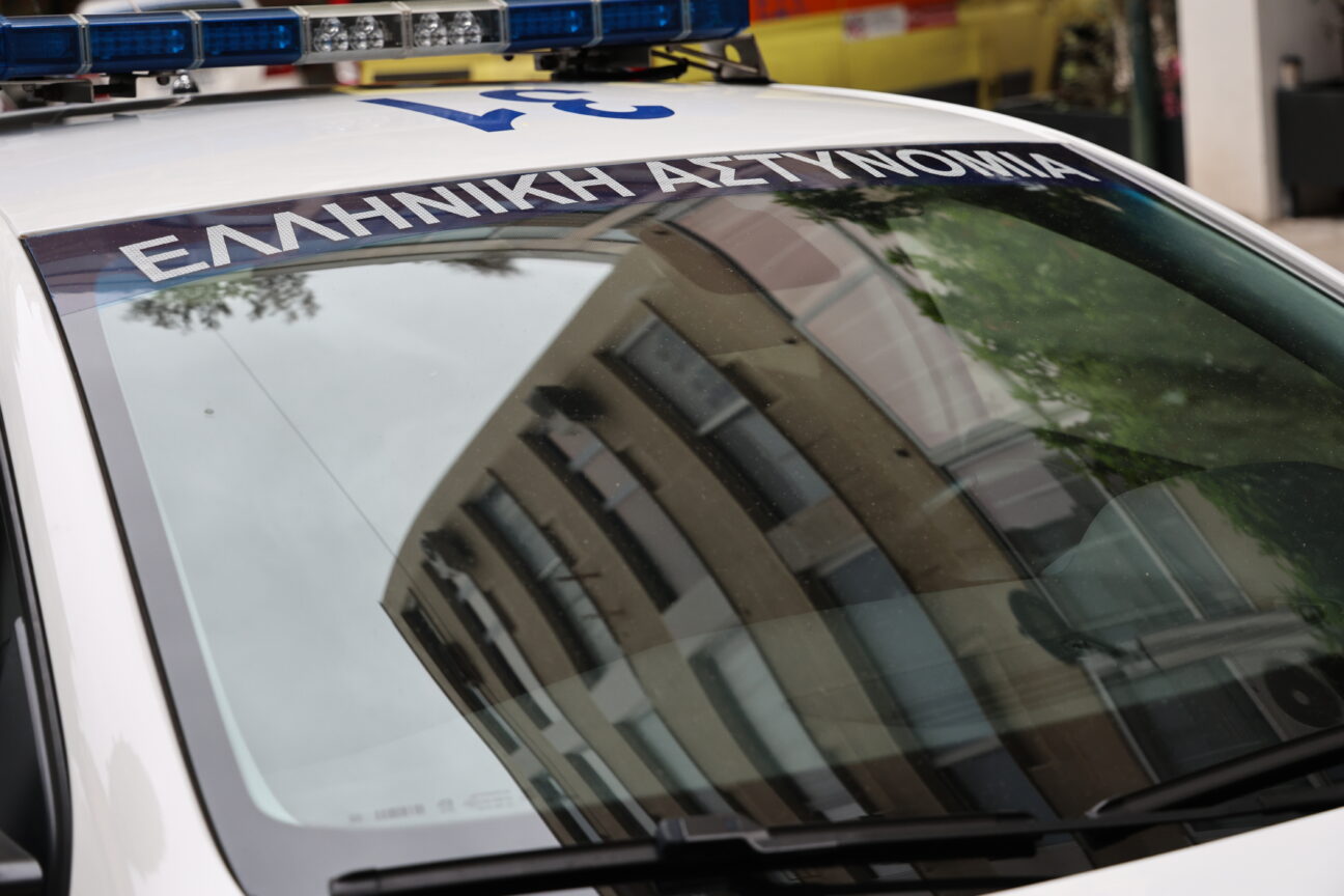 Νέα Ιωνία: Άγνωστος απείλησε με πιστόλι υπάλληλο καθαριότητας για έναν κάδο