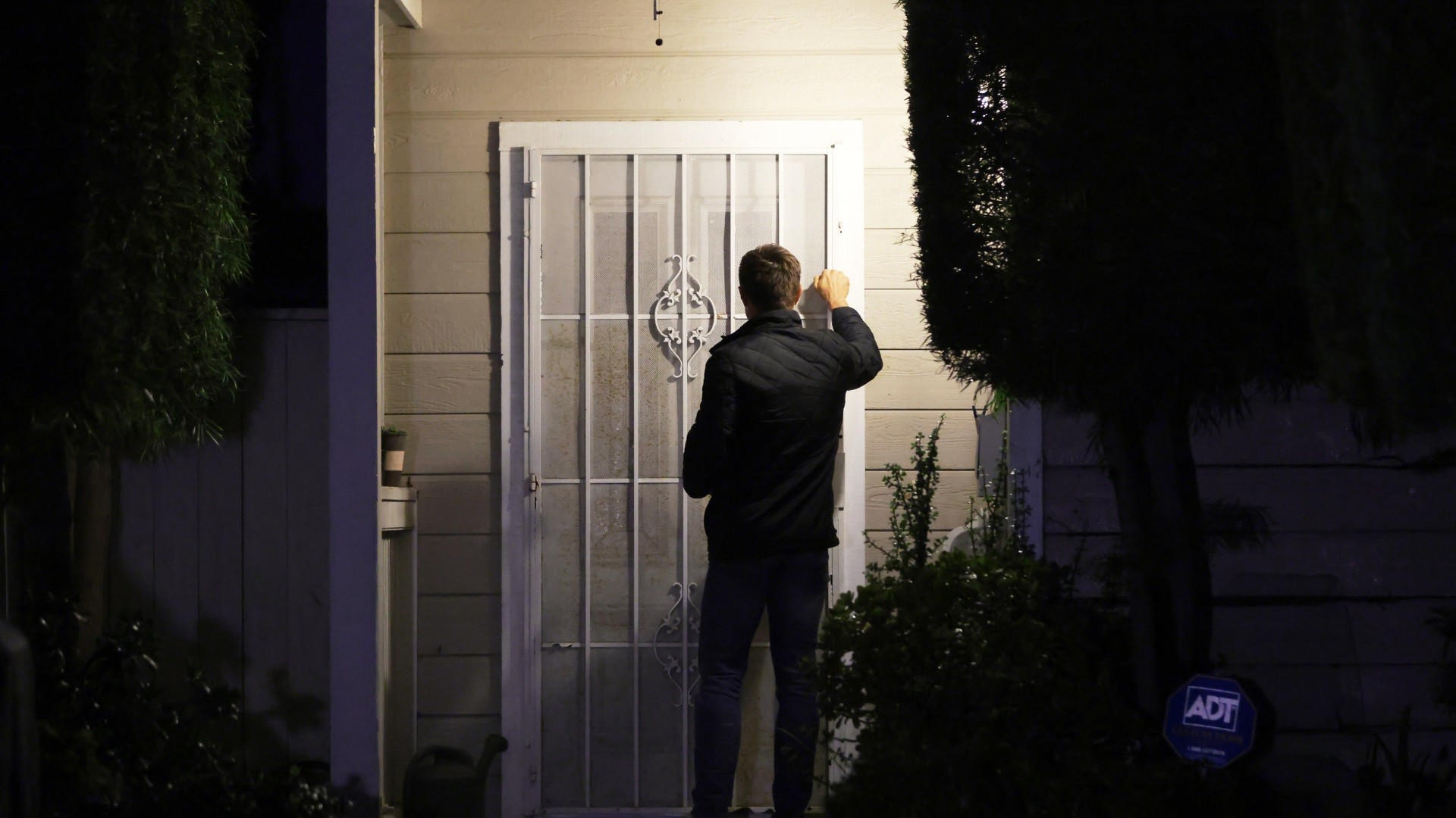 Επίθεση σε δείπνο του Τραμπ: Κατηγορίες για απόπειρα δολοφονίας στον ένοπλο της Ουάσινγκτον