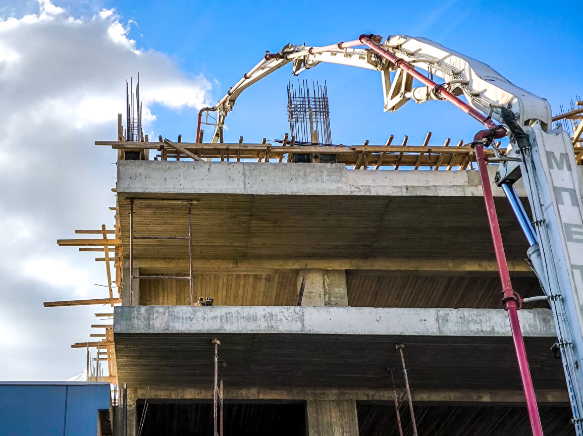 Καλαμάτα: Σοβαρό εργατικό ατύχημα – 59χρονος έπεσε από τον τρίτο όροφο οικοδομής