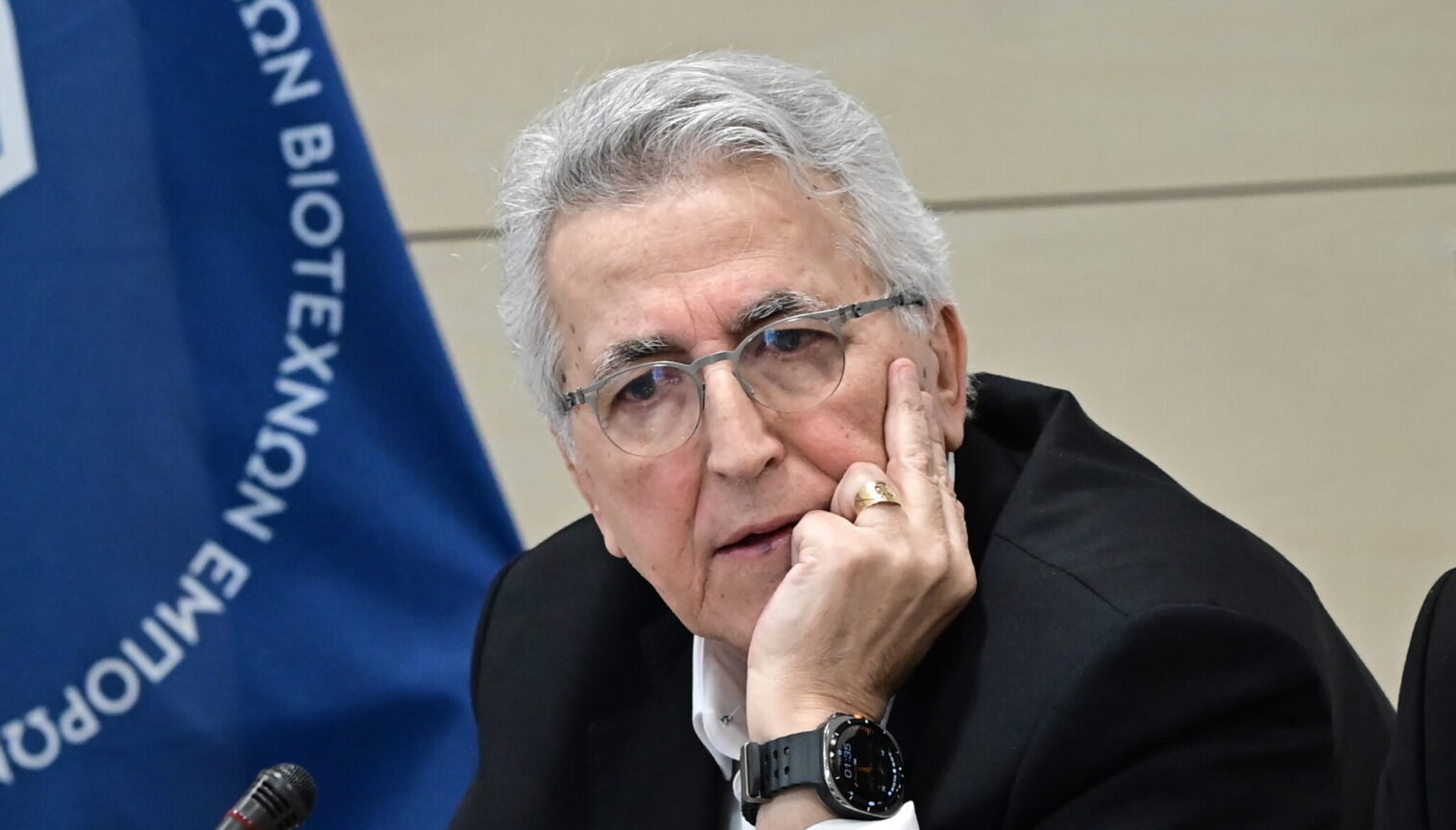 Παναγόπουλος: «Αναζητούν επι ματαίω στοιχεία για να κρατηθεί ζωντανή μία ανύπαρκτη υπόθεση»