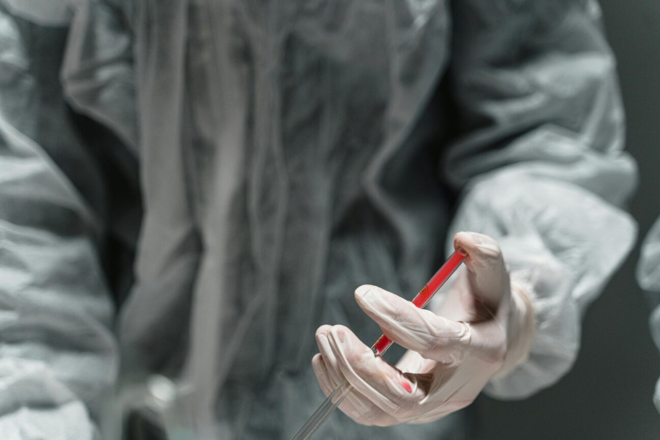 «Θέλω να πεθάνω»: Η ιστορία της 56χρονης Wendy που ενώ είναι υγιής θα κάνει ευθανασία στην Ελβετία